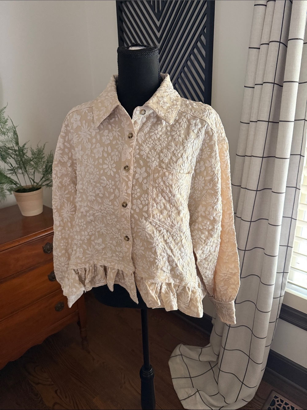 Bibi ruffle floral damask ruffle hem top medium